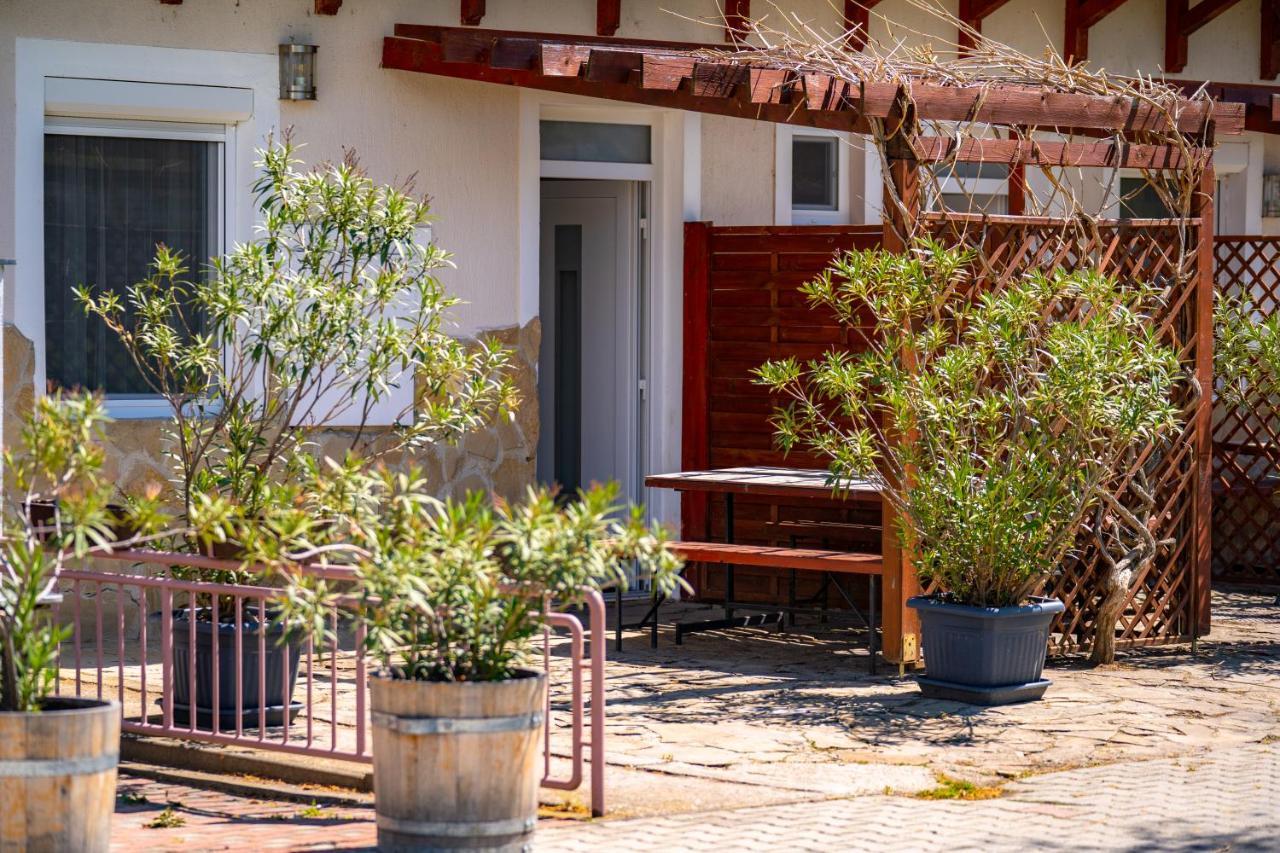 Pelso Apartman Zamardi Exterior photo
